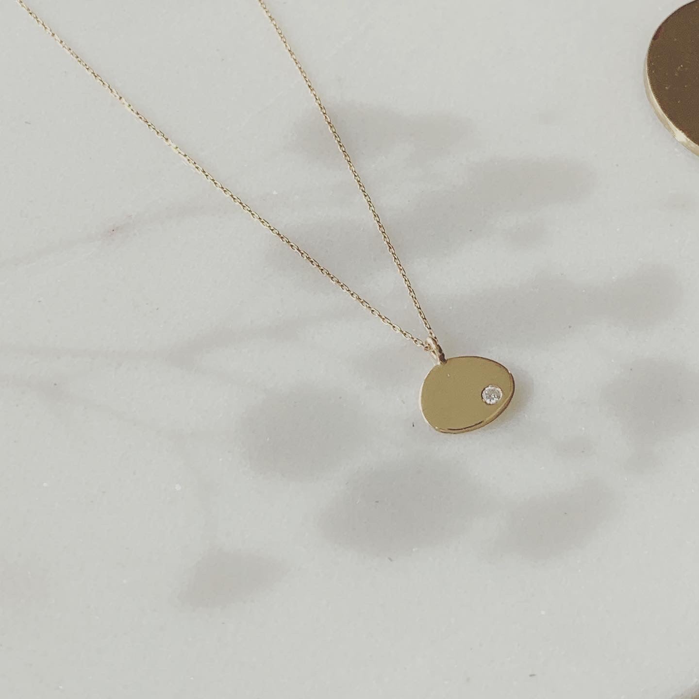 Customizable gold medal 