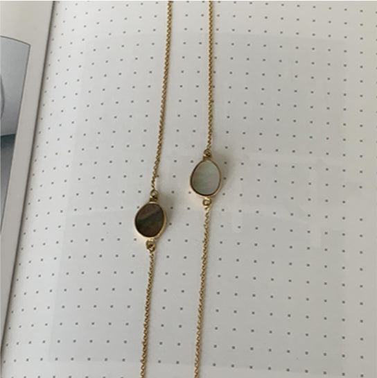 Gold and mother-of-pearl bracelet