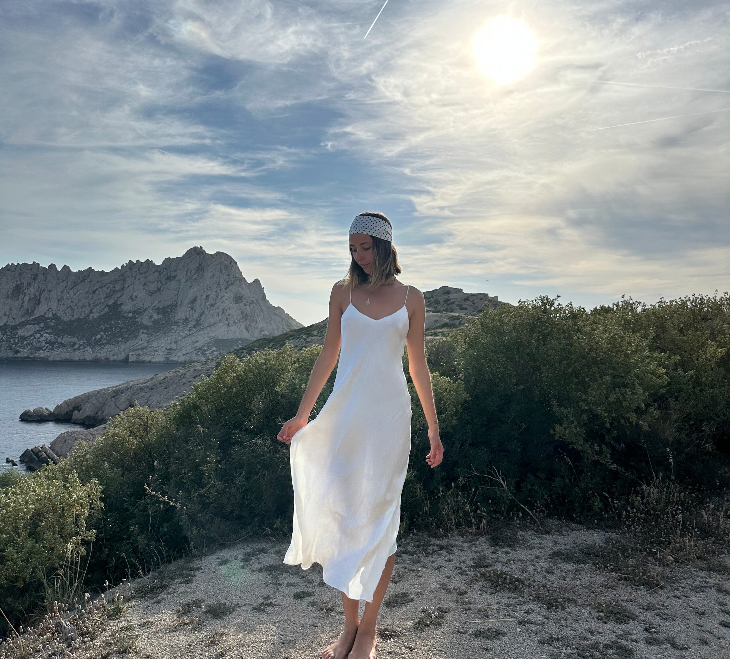 Robe longue en soie à bretelles