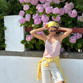 Top en soie rose et paillettes*